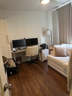 Bedroom - 11755 Moorpark St Unit 11755 Moorpark S .City