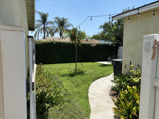 Photo - 172 W Elm Ct Unit 172