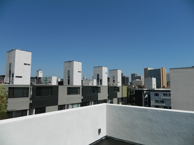 Photo - 1941 Columbia St