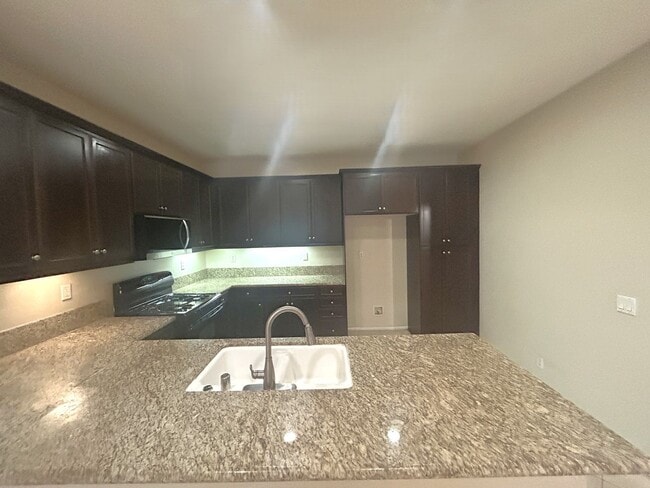 Photo - Isidora Lane Eastvale, Ca (3 bed, 2.5 bath)