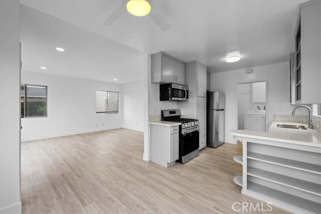 Building Photo - 853 W 23rd St