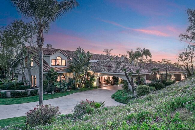 Photo - 5305 La Crescenta Rd House