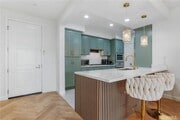 Photo - 468 Caruso Ave