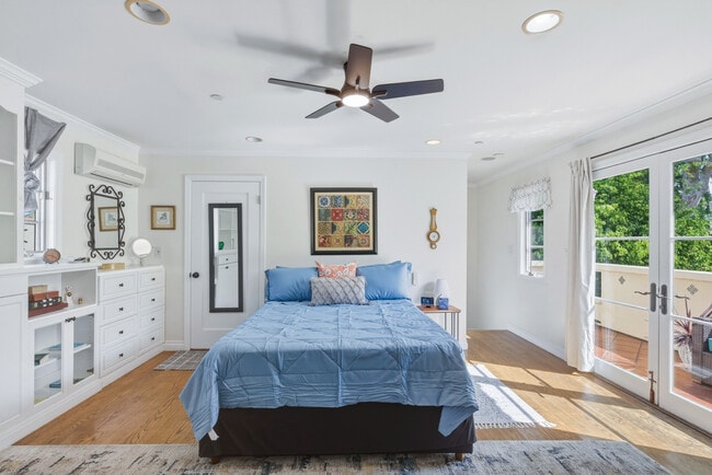 Photo - 4178 Ince Blvd Unit #B