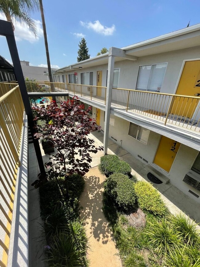 Photo - 7347 Haskell Ave Unit 108