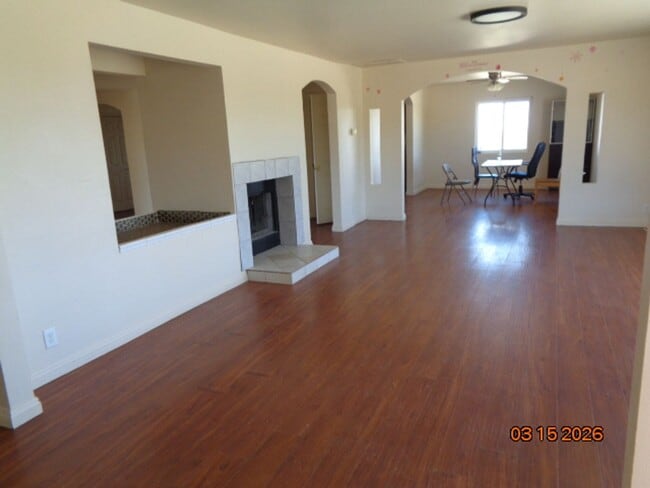 Photo - Sprawling and Spacious 8-acre Ranch Home