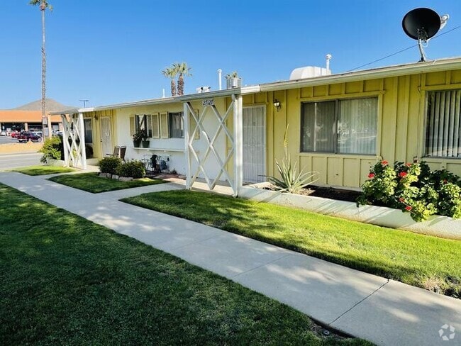 Building Photo - 27127 Sun City Blvd Unit 1 Rental