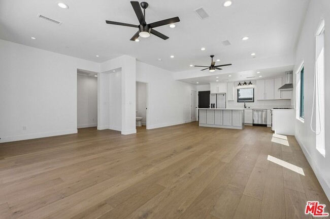 Photo - 6521 Homewood Ave