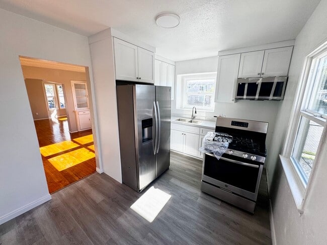 Photo - 4578 Logan Ave Unit 846 S. 46th St.