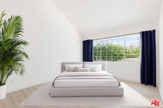 Photo - 4240 Lost Hills Rd