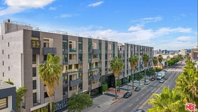 Photo - 1234 Wilshire Blvd Unit 415