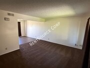 Photo - 1303 W Ave J 4