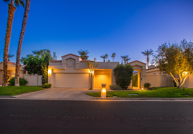 Photo - 75273 Spyglass Dr House