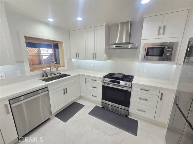 Photo - 2524 Elden Ave