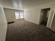 Photo - 4045 E 8th St