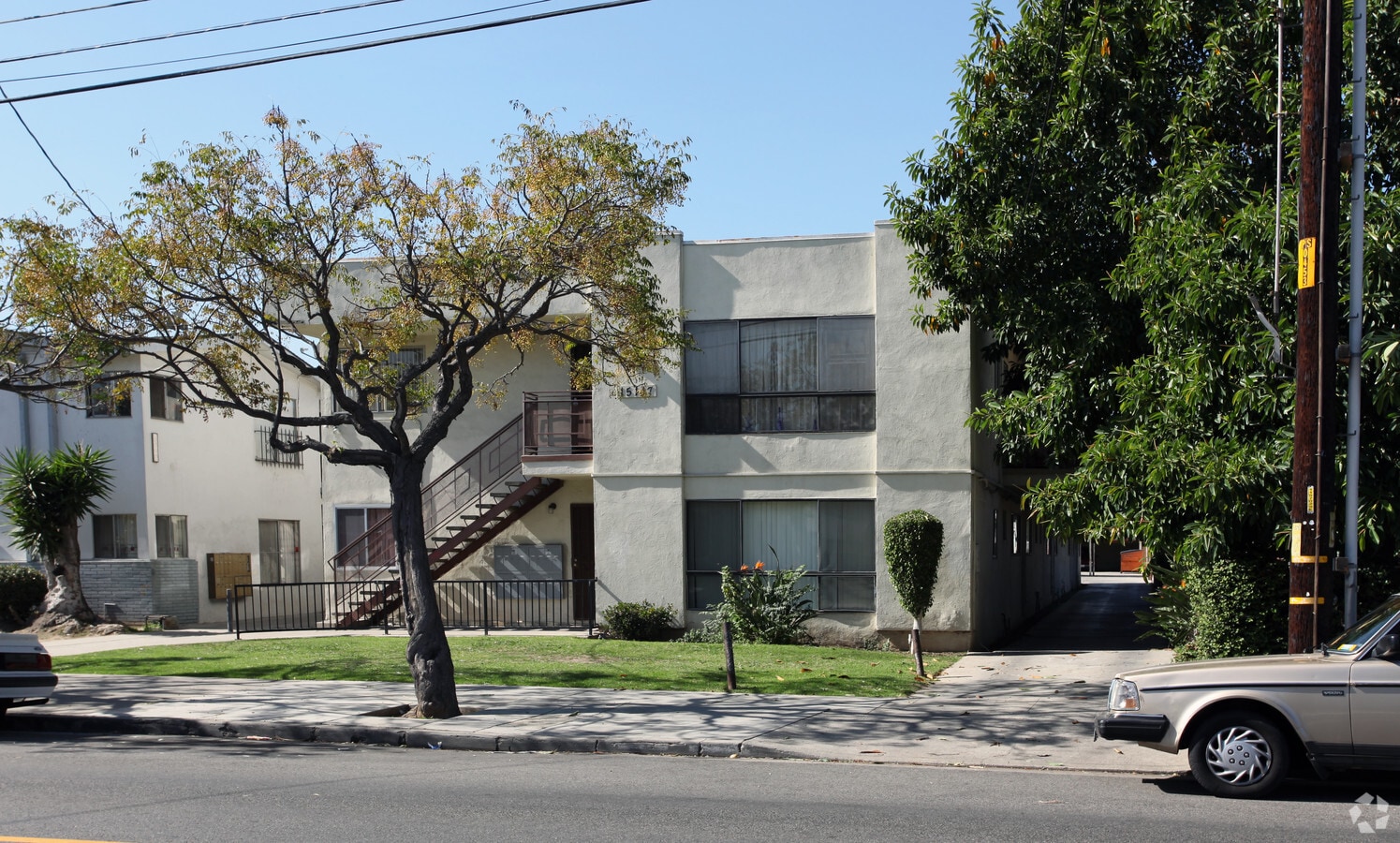 Photo - 15117 Budlong Ave Apartments