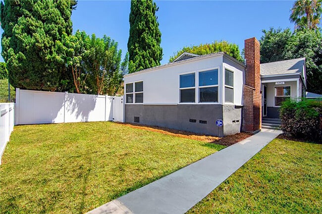 Building Photo - 11250 Mississippi Ave