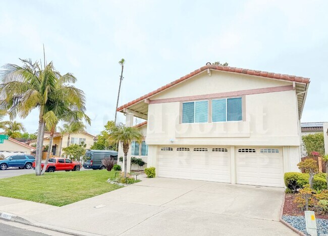 Photo - 203 Chapalita Dr