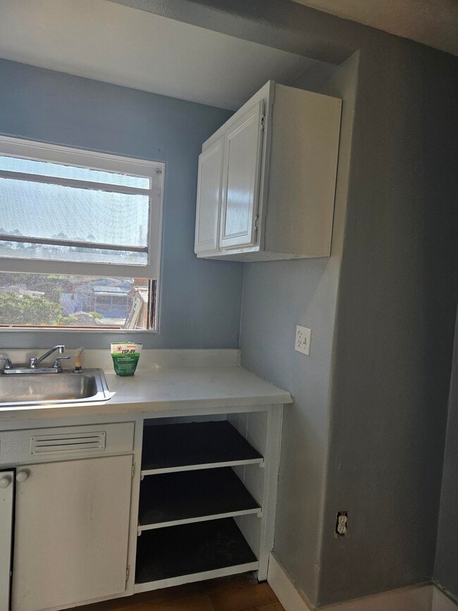 Photo - 165 Minot Ave
