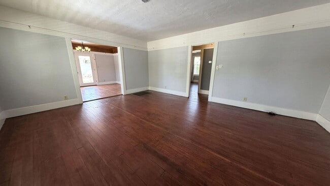 Photo - 1320 E Colton Ave