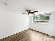 Photo - Gorgeous 1B/1BA condo w/ Washer/Dryer and ... Unit 313