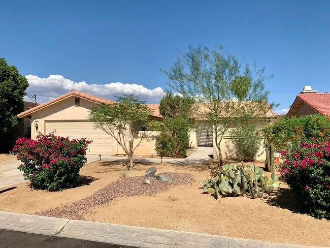 Building Photo - 43580 Texas Ave