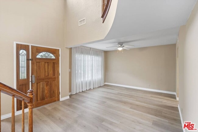 Photo - 2210 Graham Ave