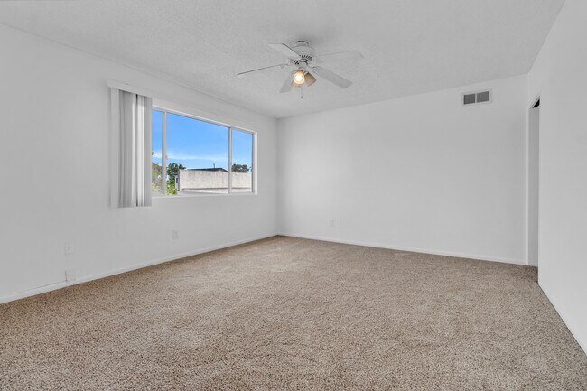 Photo - 4745 Choctaw Dr Unit 3