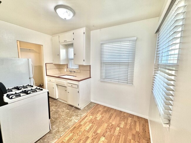 Photo - 4322-4324 Temecula Street Unit 4322