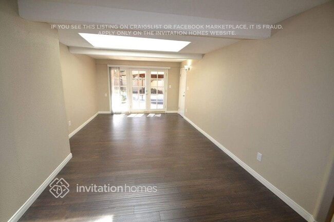 Photo - 22054 Crespi St