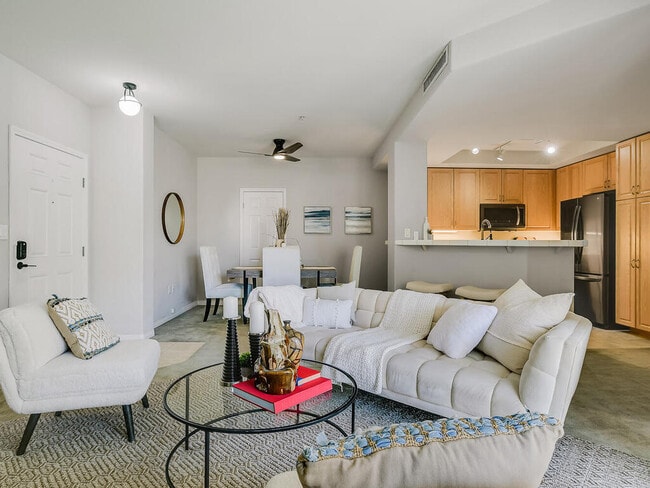 Photo - 1601 India St Townhome