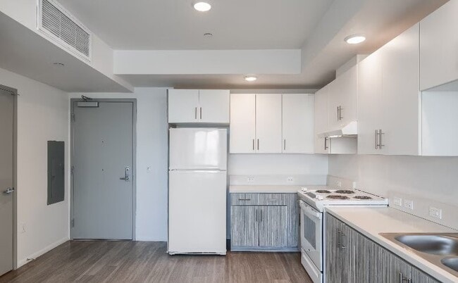 Photo - 4320 44th St