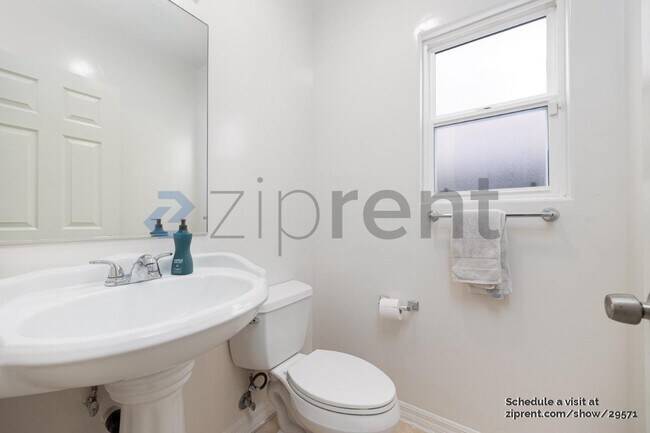 Photo - Unit
