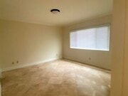 Photo - 16830 Wyandotte St House