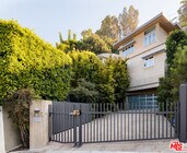 Photo - 1625 N Crescent Heights Blvd House