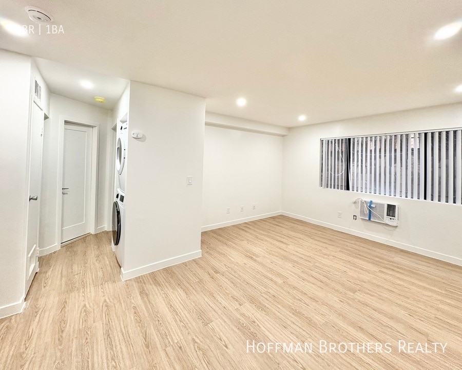 Photo - 415 S New Hampshire Ave Unit 102