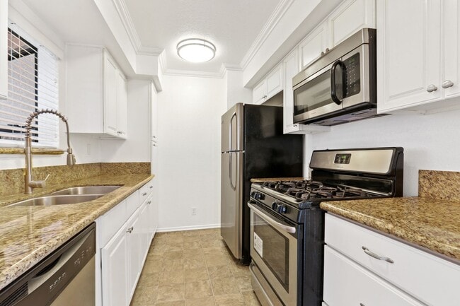 Photo - 10604 Wilkins Ave Unit 101