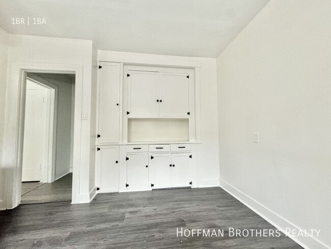 Photo - 3960 Redwood Ave Unit 3960 1/2