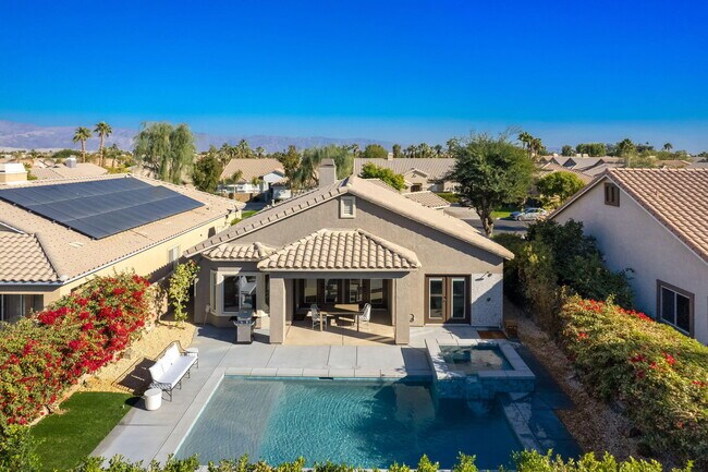 Photo - 45809 Crosswater St