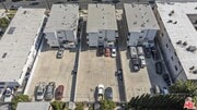 Photo - 14333 Haynes St Apartment Unit 2