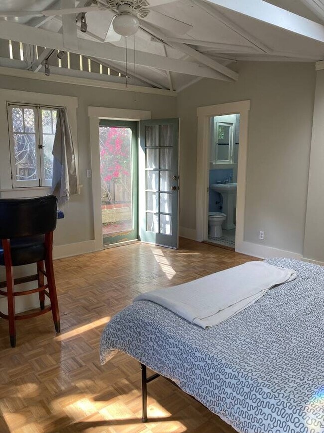 Photo - 1545 N Fairfax Ave