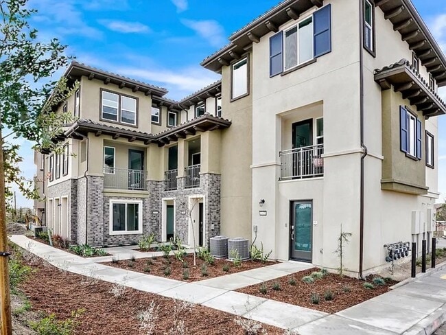Photo - 13480 Lopelia Meadows Pl House