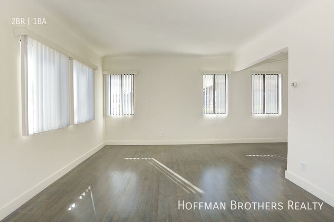 Photo - 4343 W 169th St