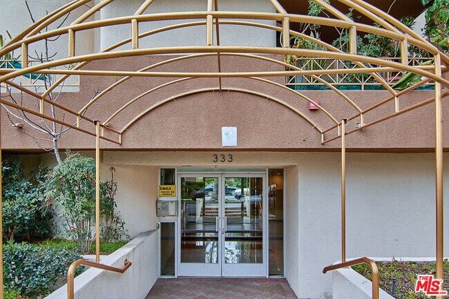 Photo - 333 Westminster Ave Unit 303