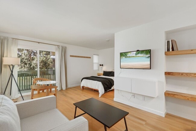 Photo - Modern Studio in BayHo - Can come fully furnished or unfurnished!