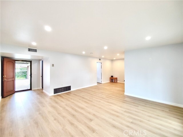 Photo - 1308 W Vine Ave