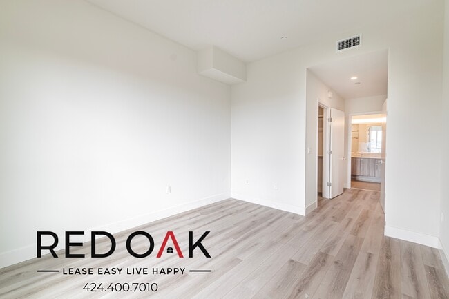 Photo - 1331 W 7th St Unit 709