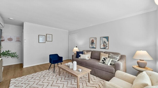 Photo - 806 W Brookes Ave Unit 806