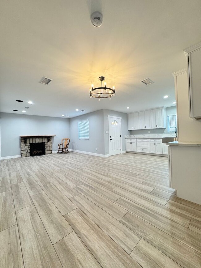 Photo - 1650 W 83rd St Unit 1648