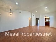 Photo - 15670 Pearmain St